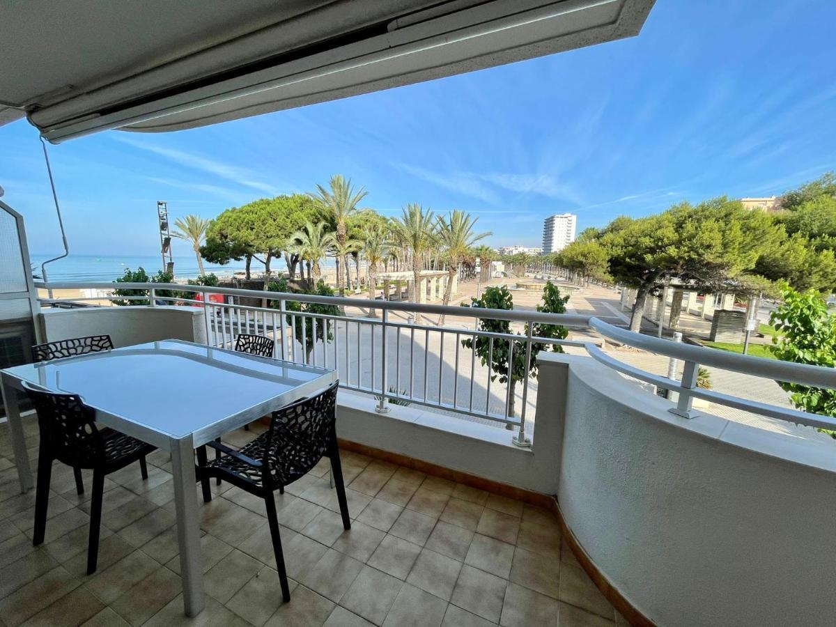 For A Stay Santillana Plaza ซาลอว์ ภายนอก รูปภาพ
