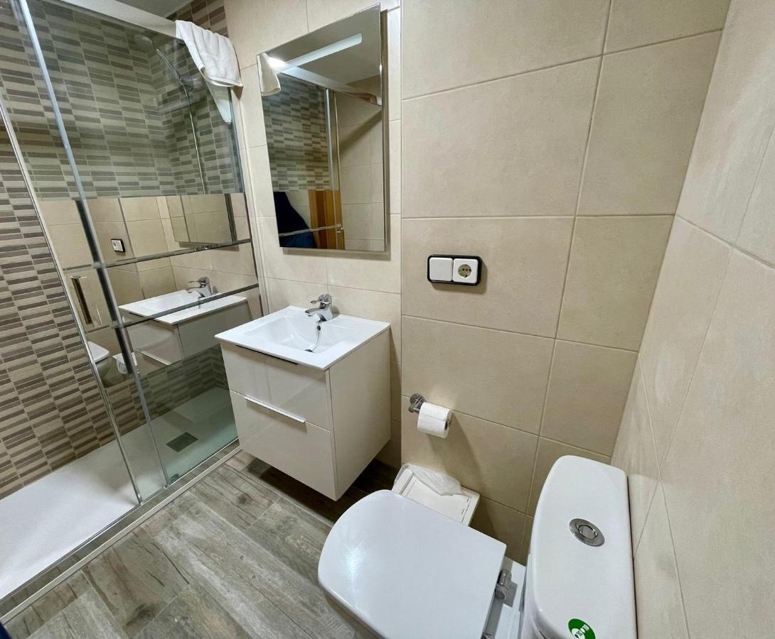 For A Stay Santillana Plaza ซาลอว์ ภายนอก รูปภาพ